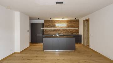 Thumbnail von Like-new apartment in a dream sun-quiet location