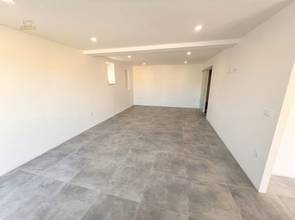 Thumbnail von Renovated house near the sea
