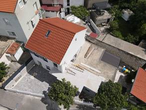 Thumbnail von Renovated house near the sea