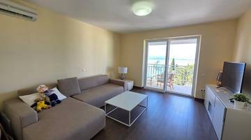 Thumbnail von Furnished apartment with sea view, balcony, and terrace