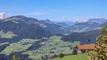 Thumbnail von Mountain hut in unobstructed secluded location - available for tourist rental
