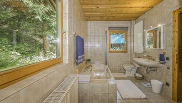 Thumbnail von Mountain hut in unobstructed secluded location - available for tourist rental