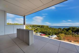 Thumbnail von Exclusive new build apartment with sea view, garden, and pool
