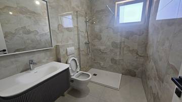 Thumbnail von New semi-detached house with pool and sea view only 200 meters to the sea