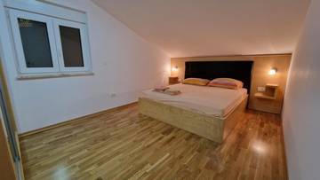 Thumbnail von Newly built attic apartment with sea view