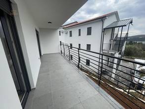 Thumbnail von Newly built apartment with a covered terrace and sea view in a quiet location