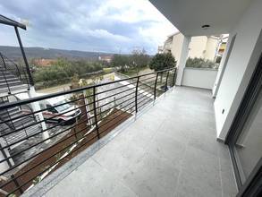 Thumbnail von Newly built apartment with a covered terrace and sea view in a quiet location