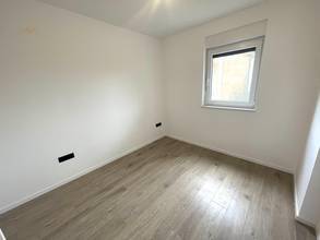 Thumbnail von Newly built apartment with a covered terrace and sea view in a quiet location