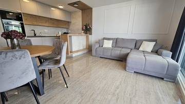 Thumbnail von Modern apartment with heated pool, garden, and sea view