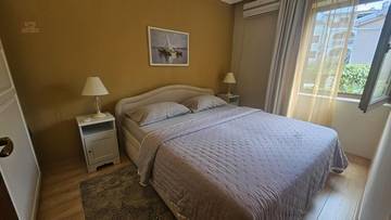 Thumbnail von Modern, fully renovated apartment with sea view just 20 meters from the sea