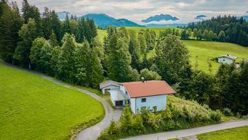 Thumbnail von Alpine retreat with a recreational residence and impressive Kaiser view