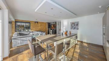 Thumbnail von Garden apartment with a breathtaking view in prime location