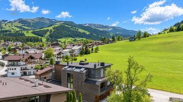 Thumbnail von Luxury ski-in/ski-out apartment in sunny prime location