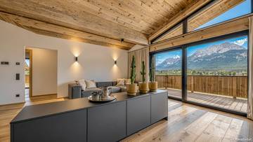 Thumbnail von Luxurious new-build penthouse in prime location