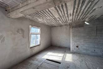 Thumbnail von Modern apartment with sea view, garage, and additional living unit just a few meters from the sea