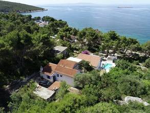Thumbnail von House with sea view and summer kitchen only 80 meters from the sea