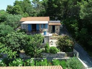 Thumbnail von House with sea view and summer kitchen only 80 meters from the sea