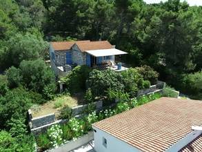Thumbnail von House with sea view and summer kitchen only 80 meters from the sea