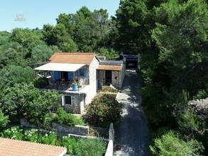 Thumbnail von House with sea view and summer kitchen only 80 meters from the sea