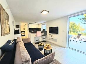 Thumbnail von Furnished ground-floor apartment with a large terrace just 80 meters from the beach
