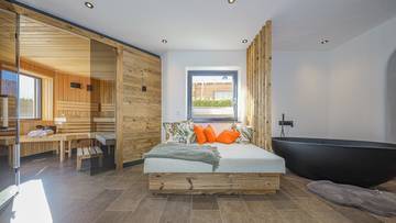 Thumbnail von Exclusive chalet with pool directly at the golf course