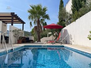 Thumbnail von Apartment with sea view, swimming pool (usage), and terrace near the sea