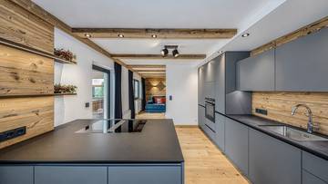 Thumbnail von Luxurious attic maisonette in sunny quiet location
