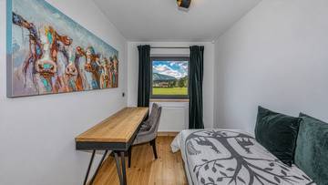 Thumbnail von Luxurious attic maisonette in sunny quiet location