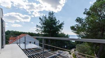 Thumbnail von Charming house with sea view in a quiet bay, only 90 meters to the sea