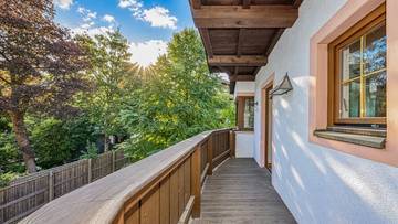 Thumbnail von Leisure residence in a central top green quiet location