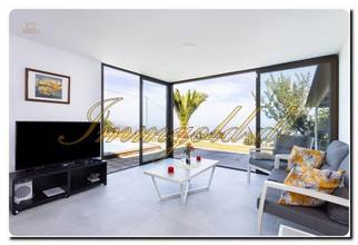 Immogold Tenerife Sunshine Island Tenerife to fall in love with finca with sea view and pool