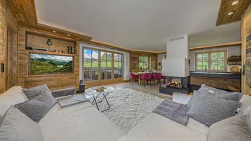Exclusive penthouse in sunny quiet location at the foot of the Wilder Kaiser