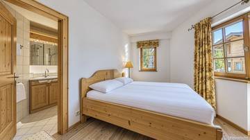 Thumbnail von Spacious apartment with a beautiful view in a central location