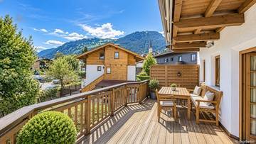 Thumbnail von Spacious apartment with a beautiful view in a central location