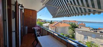Thumbnail von Apartment with panoramic sea view, terrace, and balcony in a quiet cul-de-sac