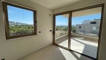 Thumbnail von New build apartment with sea view, three bedrooms, and covered terrace near the beach