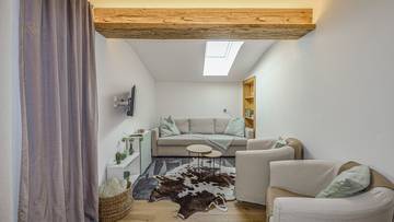 Thumbnail von Spacious multi-family house with 3 apartments