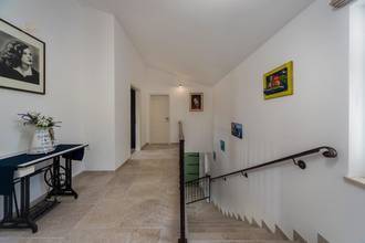 Thumbnail von High-quality stone house with swimming pool and sea view