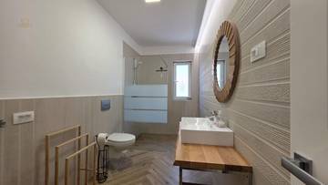 Thumbnail von Modern apartment with sea view and parking space only 70 meters from the sea