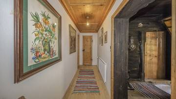 Thumbnail von Historic farmhouse in green peaceful location