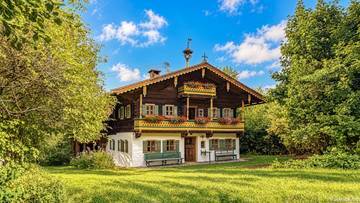 Thumbnail von Historic farmhouse in green peaceful location