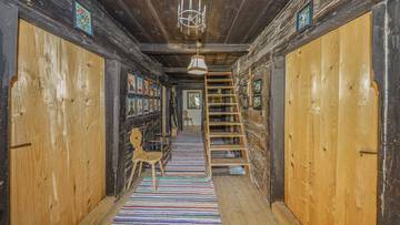 Thumbnail von Historic farmhouse in green peaceful location