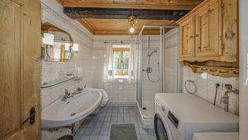 Thumbnail von Historic farmhouse in green peaceful location