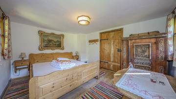 Thumbnail von Historic farmhouse in green peaceful location