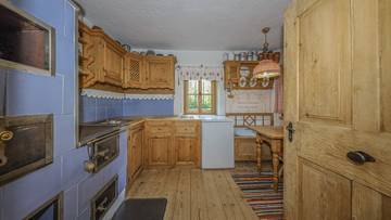 Thumbnail von Historic farmhouse in green peaceful location
