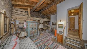 Thumbnail von Historic farmhouse in green peaceful location
