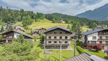 Thumbnail von Apartment building in a very good location