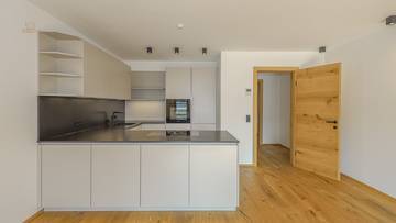 Thumbnail von High-quality penthouse in a quiet central location