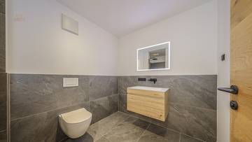 Thumbnail von High-quality penthouse in a quiet central location