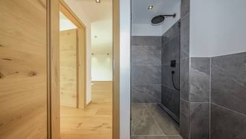 Thumbnail von High-quality penthouse in a quiet central location